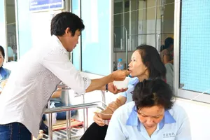 Vụ ngộ độc thuốc diệt mọt: Thêm 50 người nhập viện cấp cứu