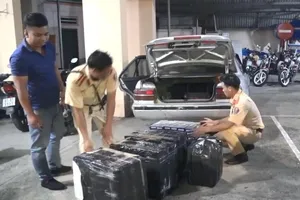 Bình Dương: CSGT truy đuổi xe vi phạm hơn 20 km