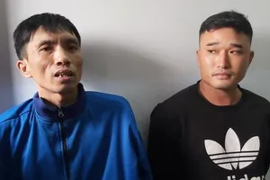 'Hiệp sĩ' Bình Dương cùng công an bắt giữ 2 kẻ trộm xe