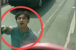 Đôi nam nữ cầm kiếm truy sát tài xế xe tải ở Bình Dương