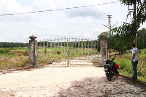 Gia đình cựu bí thư thị xã Bến Cát kêu oan trước giờ tòa xử