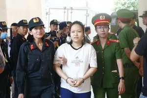 Lãnh án tử, nữ chủ mưu vụ đổ bê tông giấu xác vẫn tươi cười