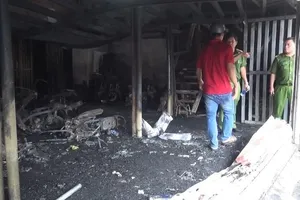 Vụ cháy chết 3 người: Nghi người tình giết 2 mẹ con rồi tự sát