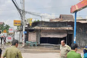 3 người tử vong trong đám cháy ở tiệm cầm đồ tại Bình Dương