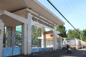 Bộ Y tế yêu cầu làm rõ vụ bé trai tử vong sau khi mổ tay