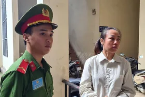 Mẹ thuê người đánh bạn trai của con để... dằn mặt