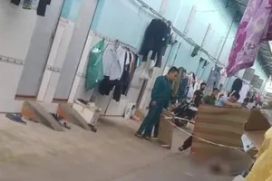 Bình Dương: Hỗn chiến một người bị đâm tử vong