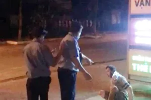 Bình Dương: Bảo vệ bệnh viện đánh người