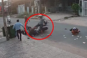 1 nữ sinh bị nam thanh niên hành hung sau va chạm giao thông