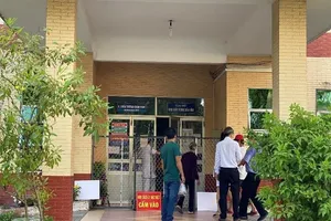 2 khoa tại Bệnh viện Bình Dương bị phong tỏa