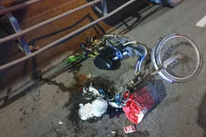 2 mẹ con ở Bình Dương bị xe container cán chết thương tâm