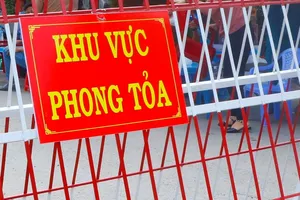 Giấu ma túy trong thức ăn bán cho người ở khu vực phong tỏa tại Bình Dương