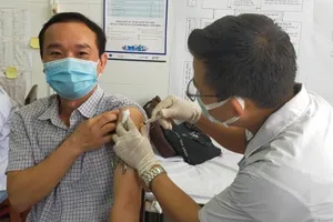 Bình Dương tiêm vaccine cho 18.000 công nhân
