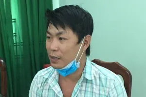 Đòi lại con chó không thành, xông vào khu phong tỏa chém người