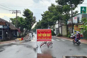 TP Thủ Dầu Một đồng loạt tháo dỡ các chốt kiểm soát trong sáng 1-10