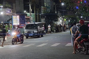 Bình Dương: Nam thanh niên đâm chết người yêu trong nhà trọ