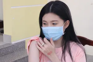 Bình Phước tiêm vaccine phòng COVID-19 cho hơn 48.000 ​học sinh 