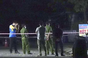 Mâu thuẫn trong bàn nhậu, chủ nhà bị đâm chết