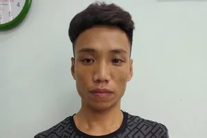 Công an đón lõng bắt nhóm trộm xe máy ở Bình Dương