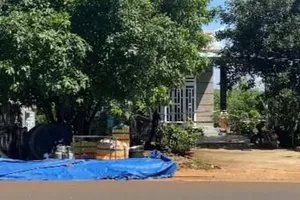 Bình Phước: 1 người tử vong trong phòng tắm trên ngực có vết thương