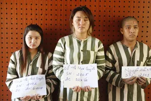 Bình Dương: Băng nhóm chuyên ép thiếu nữ 14 tuổi vào làm massage bị bắt