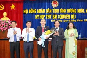 Chủ tịch HĐND tỉnh Bình Dương bất ngờ xin thôi nhiệm vụ