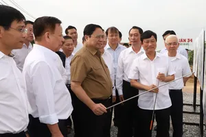 Thủ tướng khảo sát công trình trọng điểm kết nối vùng ở Bình Dương