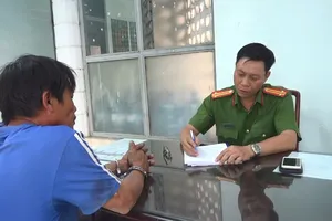 Bình Dương: Rủ bé gái đi bắt ốc rồi hiếp dâm