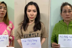 Bắt giữ 3 người trong nhóm đánh ghen cắt tóc, lột quần áo cô gái giữa đường