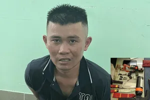 Bình Dương: Kẻ trộm xịt hơi cay vào công an khi bị truy bắt