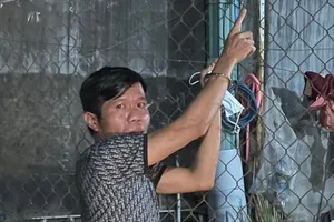 Bình Dương: Kẻ cướp kề dao vào cổ, trói 1 phụ nữ lấy tài sản