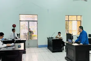 Cầu thủ bóng đá bị trộm đồng hồ Rolex trị giá hàng trăm triệu