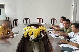 Bị công an mời vì đăng tin trên Facebook sai sự thật 