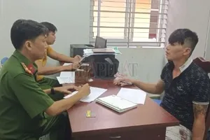 Đang tẩu thoát cùng xe máy trộm cắp thì bị công an bắt giữ