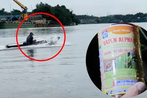Đổ thuốc trừ sâu xuống sông Đồng Nai bắt tôm: Công an Bình Dương đang quyết liệt xử lý