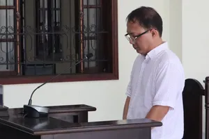 Bình Phước: Bị ngân hàng 'dí' nợ, giám đốc công ty buôn lậu hạt điều để trả