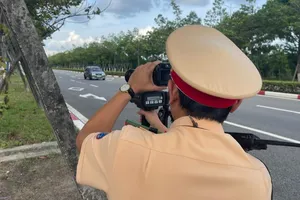 CSGT Bình Dương công bố đường dây nóng để tiếp nhận, xử lý vi phạm giao thông