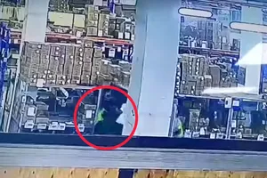 Bình Dương: Nam công nhân bị xe nâng tông chết trong công ty