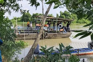 Bình Dương: 3 bé gái 14 tuổi mất tích trên sông Sài Gòn