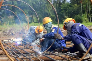 Bình Dương gấp rút gỡ điểm nghẽn các dự án giao thông trọng điểm