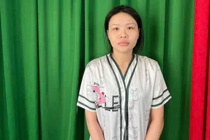 Bị truy nã ở Bình Dương, 2 cô gái trốn lên Đắk Lắk làm tiếp viên quán karaoke