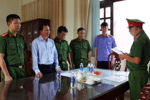 Phó Chủ tịch cùng 3 cán bộ huyện Bù Gia Mập bị bắt
