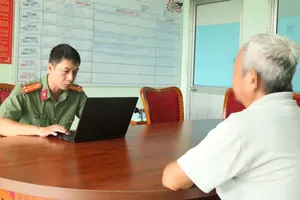 Công an Bình Dương bày cách để người dân tránh lừa đảo qua mạng