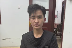 Mang xe đi mượn 'cắm' ở tiệm cầm đồ rồi bỏ trốn