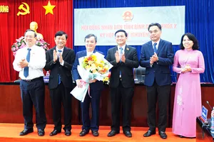 Ông Bùi Minh Trí được bầu giữ chức Phó Chủ tịch UBND tỉnh Bình Dương
