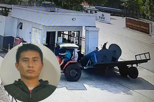 Khởi tố nam tài xế lái xe kéo chạy nhanh đè chết nhân viên bảo vệ