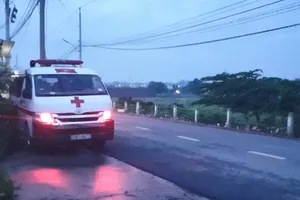 Bình Dương: Công an điều tra vụ thi thể đang phân hủy ở khu đất trống