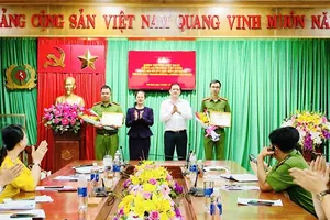 Công an phường Tân Uyên phối hợp với Tổ tuần tra 363 triệt xóa đường dây ma túy