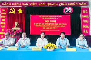 TAND khu vực 15 - TP.HCM ký kết quy chế phối hợp với 5 phường