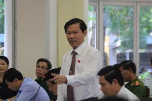 'Doanh nghiệp đến đầu tư là mình phải cảm ơn chứ không phải ban phát'